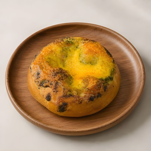 Pesto Asiago Bagel