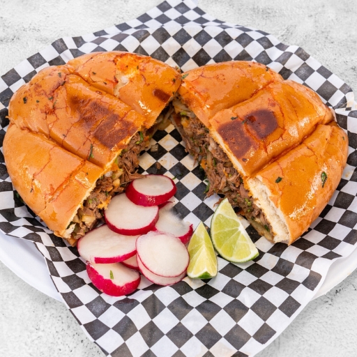 Torta de Birria