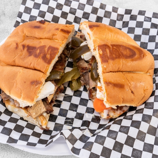 Torta De Carnitas